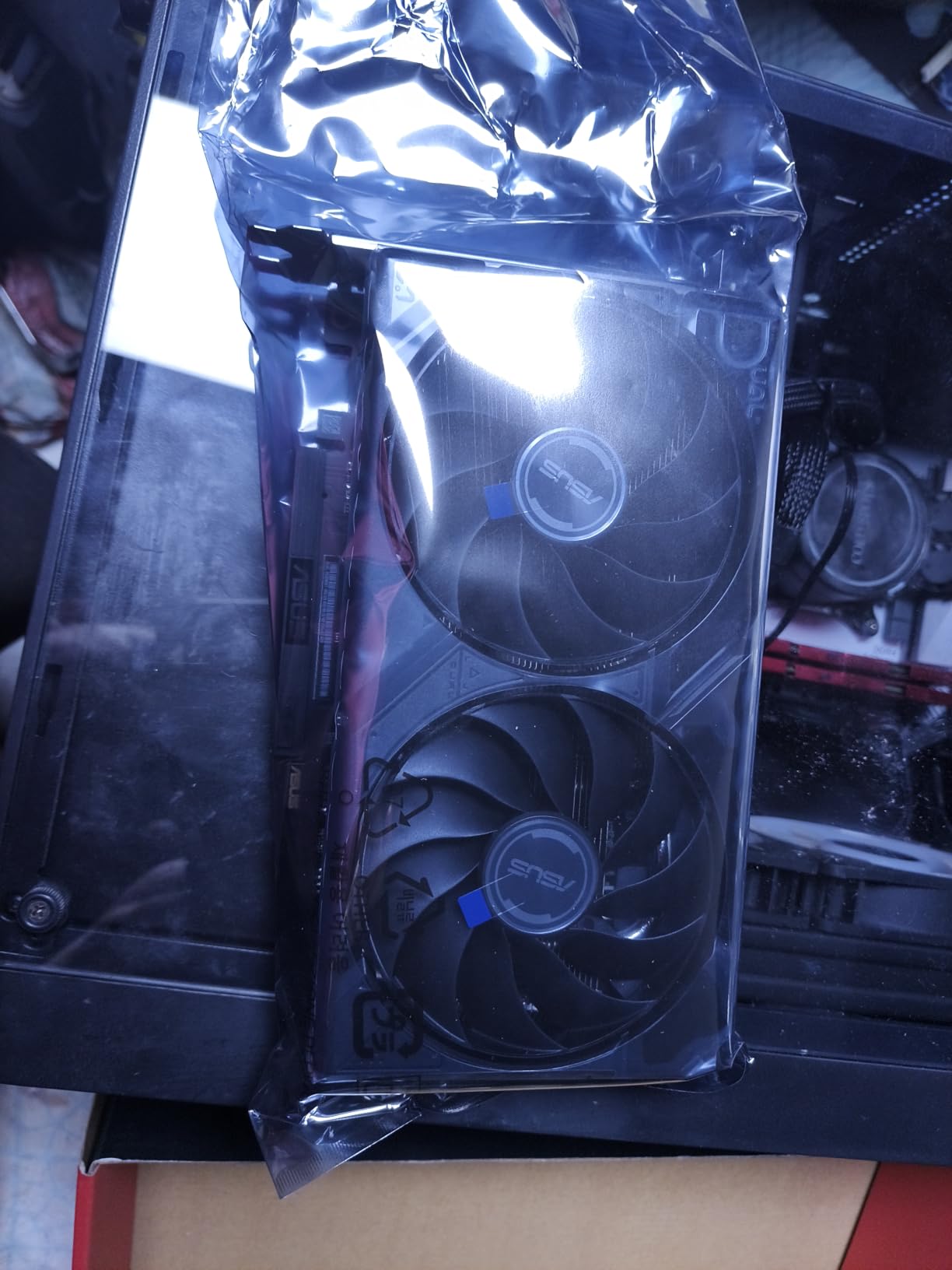 ASUS Dual RX 9060 XT 16GB customer photo 1