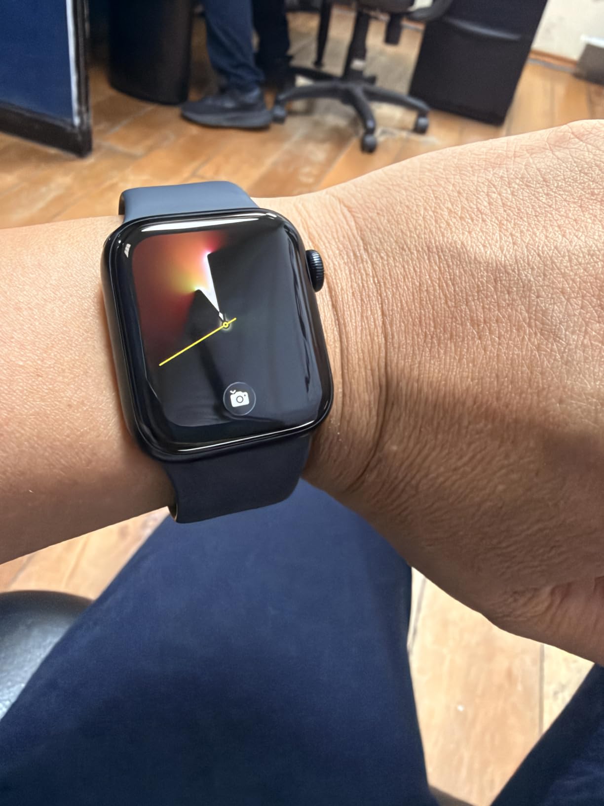 Apple Watch SE 3 [GPS 44mm] Smartwatch with Starlight Aluminum Case with Starlight Sport Band - M/L. Fitness and Sleep Trackers, Heart Rate Monitor, Always-On Display, Water Resistant customer photo 2