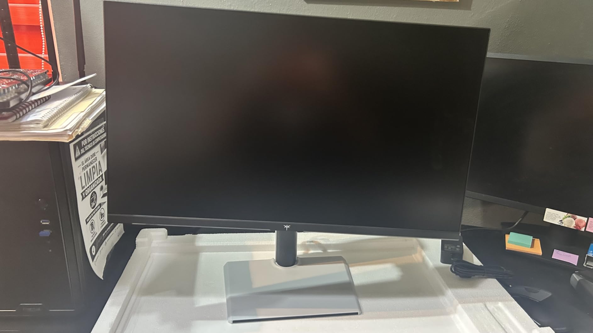 KTC 27 Inch Gaming Monitor 4K, Dual Mode UHD 160Hz & FHD 320Hz, PD 90W Type-C, HDR 400, Fast IPS, 125% sRGB, Adaptive Sync, HDMI 2.1&DP 1.4, Eye Care, Tilt/Swivel/Pivot/Height Adjustment, VESA, H27P6 customer photo 2