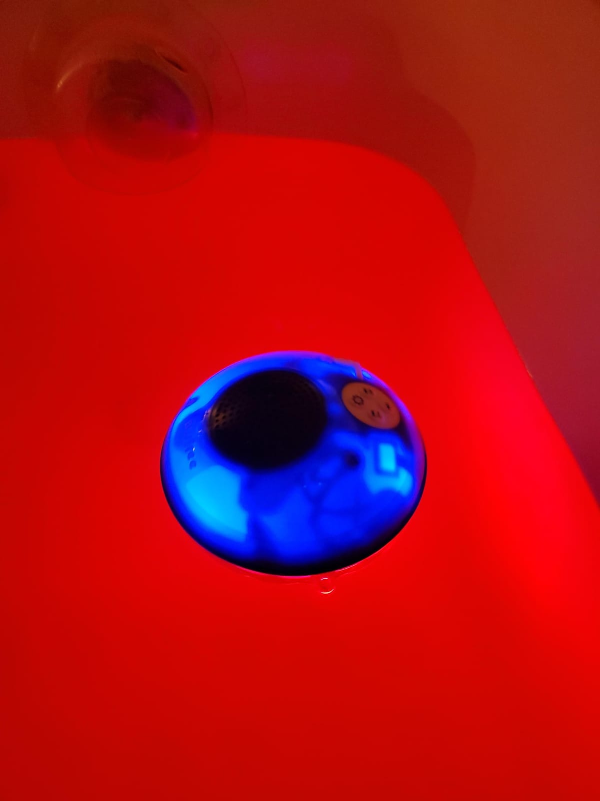 Floating Pool Speakers with Colorful Lights, Bluetooth Wireless Pool Speaker Floatable IP68 Waterproof, Built-in Mic & Crystal Clear Sound Bluetooth Hot Tub Speaker for Pool Party Outdoors customer photo 2