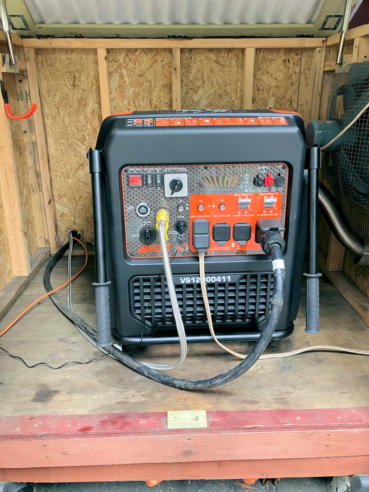 AIVOLT 8000W Dual Fuel Inverter Generator 50A RV Generator customer photo 2