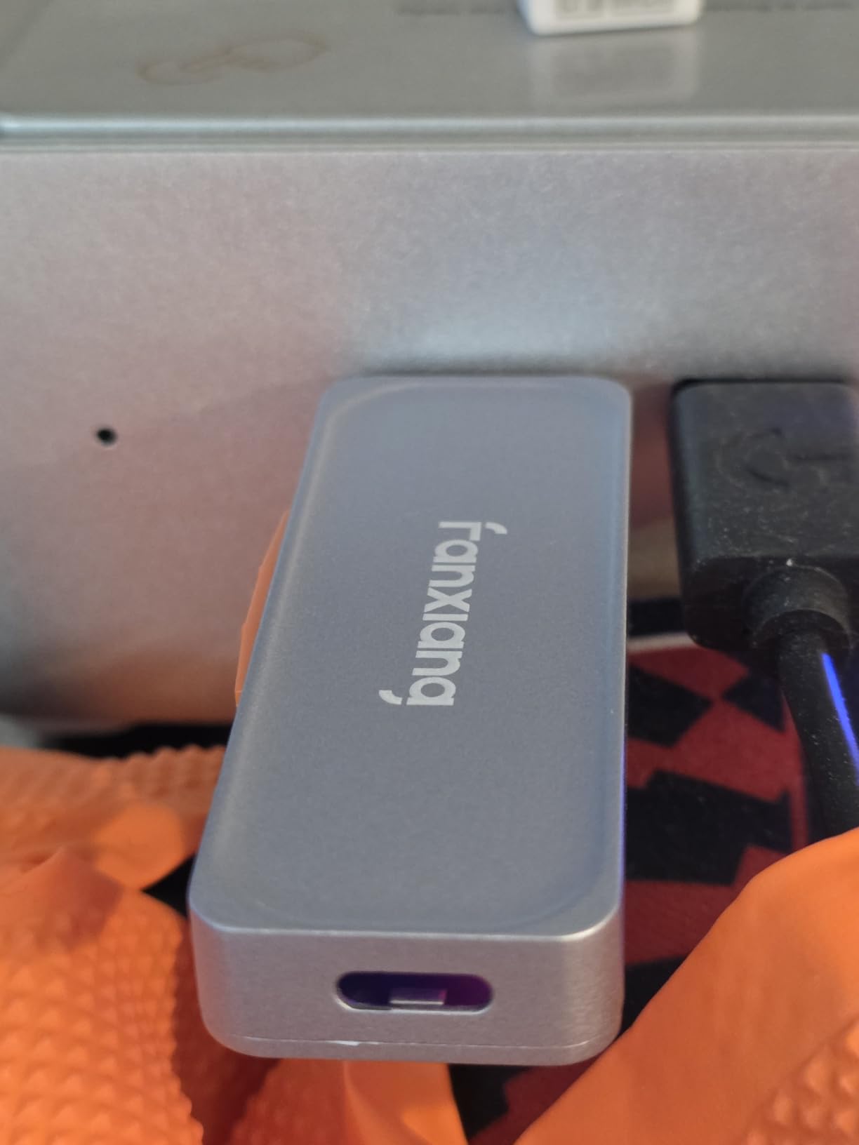 256GB External SSD USB Drive, 520MB/s USB-C & USB-A Portable SSD -F901 customer photo 1